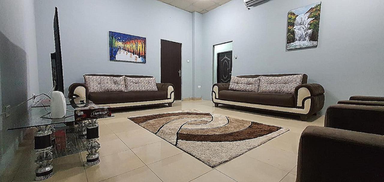 Legon City Mall Short Stay Apartments For Business And Vacation - East Legon Accra Eksteriør bilde
