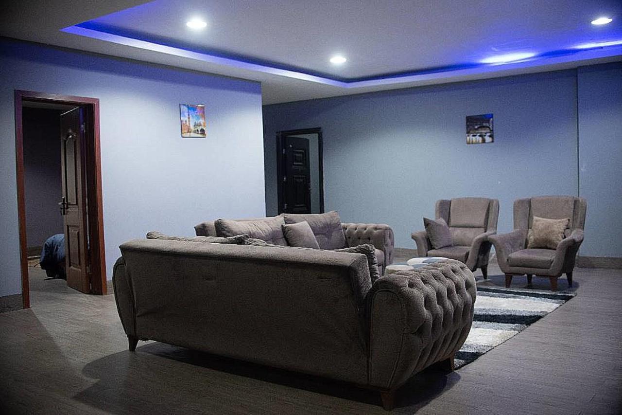 Legon City Mall Short Stay Apartments For Business And Vacation - East Legon Accra Eksteriør bilde