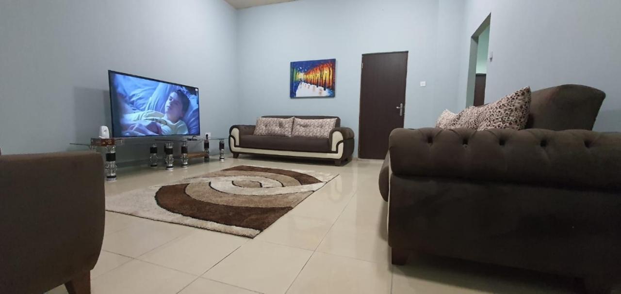 Legon City Mall Short Stay Apartments For Business And Vacation - East Legon Accra Eksteriør bilde
