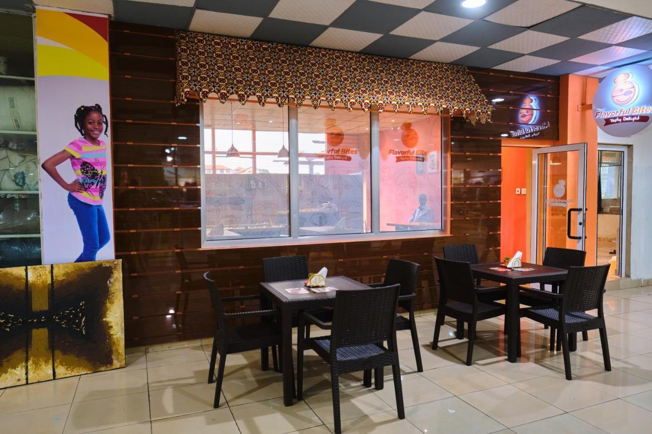 Legon City Mall Short Stay Apartments For Business And Vacation - East Legon Accra Eksteriør bilde