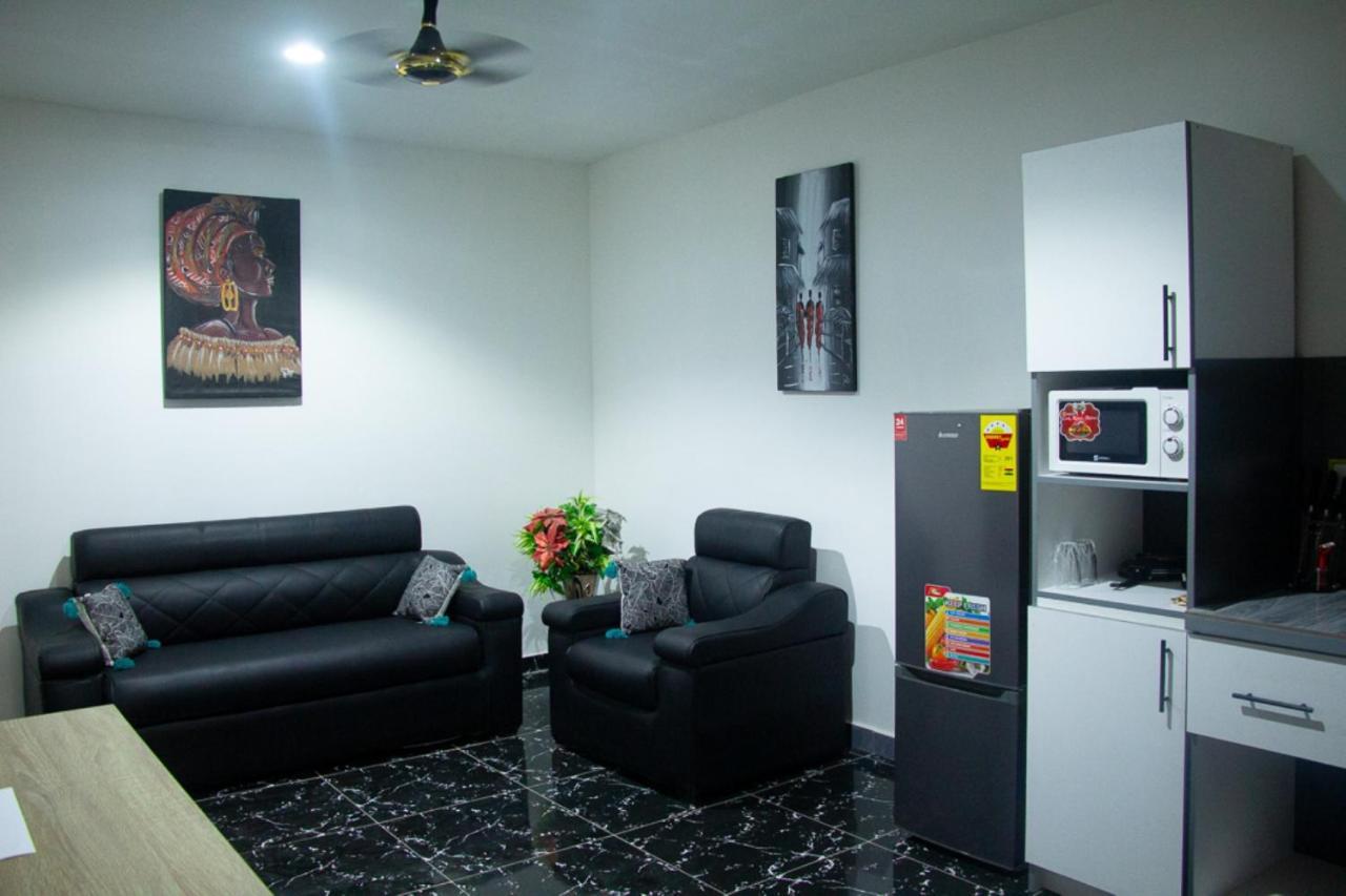 Legon City Mall Short Stay Apartments For Business And Vacation - East Legon Accra Eksteriør bilde