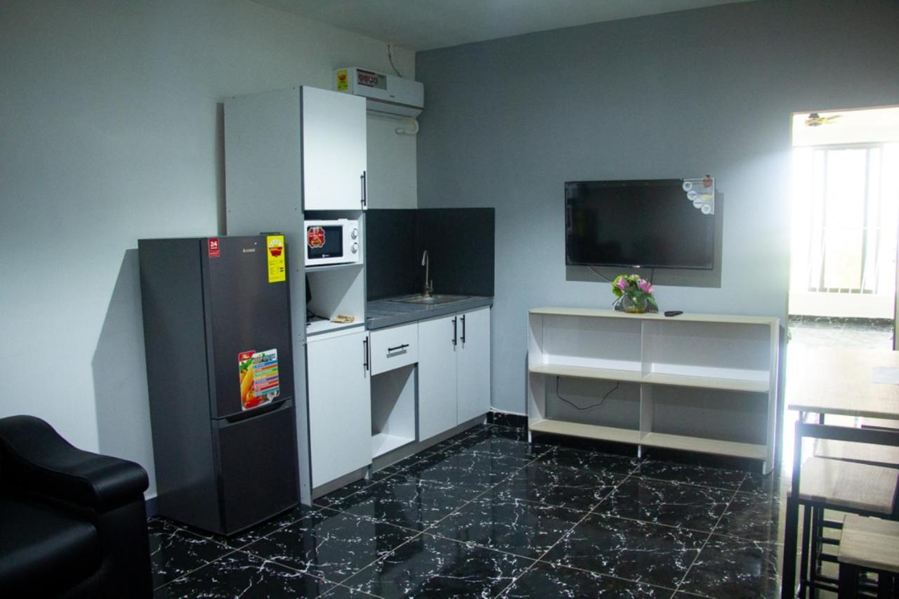 Legon City Mall Short Stay Apartments For Business And Vacation - East Legon Accra Eksteriør bilde