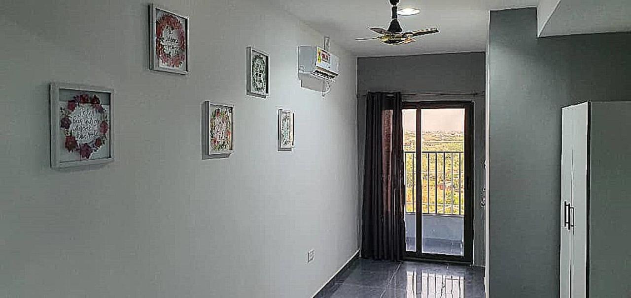 Legon City Mall Short Stay Apartments For Business And Vacation - East Legon Accra Eksteriør bilde